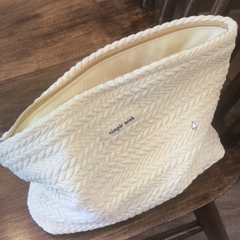 Simple Wish Quilted Cream Zip Pouch